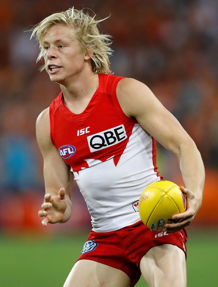 AFL 2016 First Qualifying Final - Sydney v GWS Giants SYDNEY, AUSTRALIA - SEPTEMBER 10: Isaac Heeney of the Swans in action during the 2016 AFL First Qualifying Final match between the Sydney Swans and the GWS Giants at ANZ Stadium on September 10, 2016 in Sydney, Australia. (Photo by Michael Willson/AFL Media)